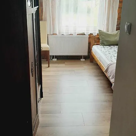 Sarnogrod - Agroturystyka Z Alpakami Villa Babieta Eksteriør bilde